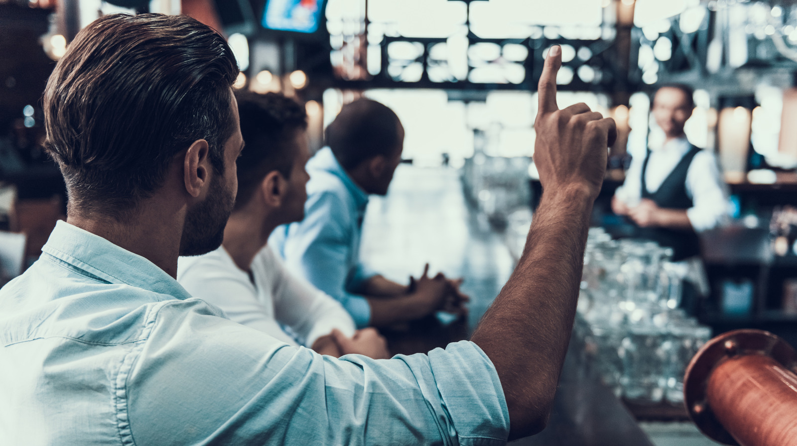 11 Drinks That Are Red Flags For Bartenders