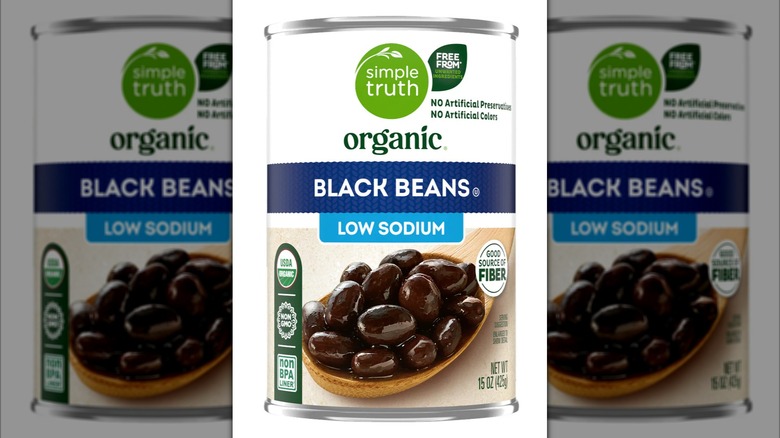 Can of Kroger's Simple Truth Organic Low Sodium Black Beans on white background