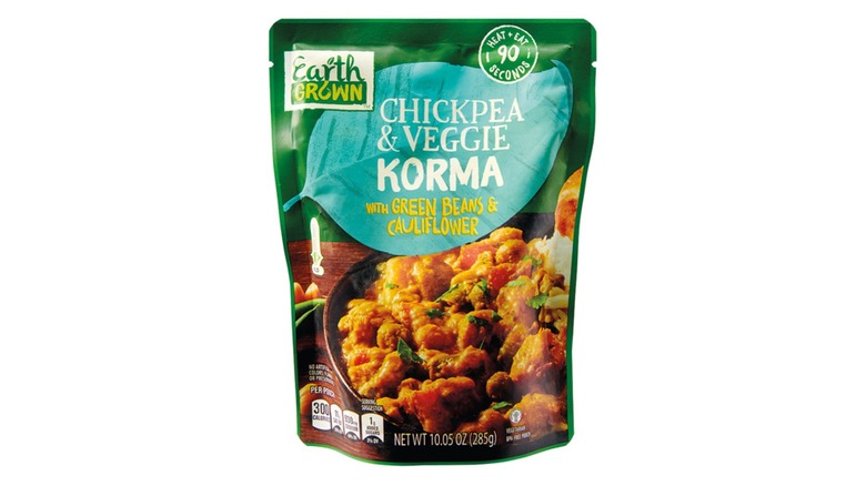 Stock image of  Earth Grown Chickpea and Korma pouch