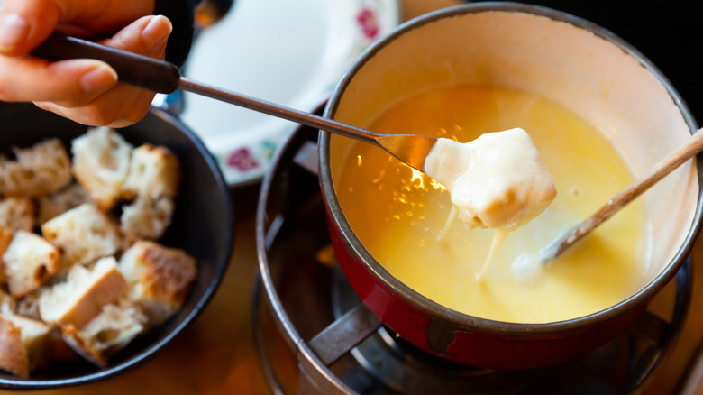A pot of fondue