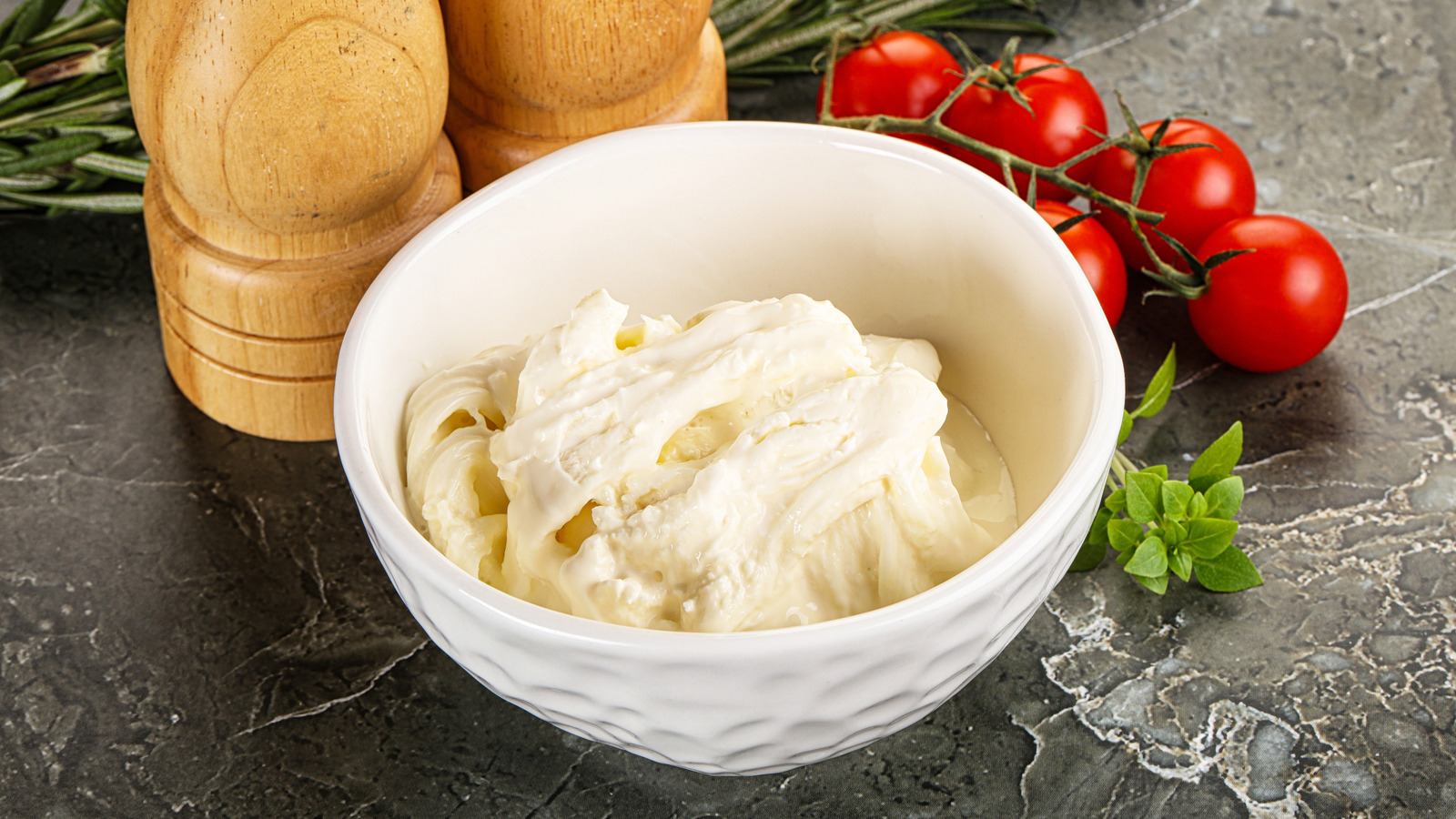 11 Ways Trader Joe's Fans Are Getting Creative With The Stracciatella Burrata Filling