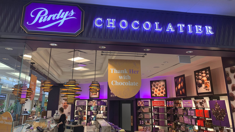 The storefront of a "Purdys Chocolatier" inside Carlingwood Shopping Centre at 2121 Carling Avenue.