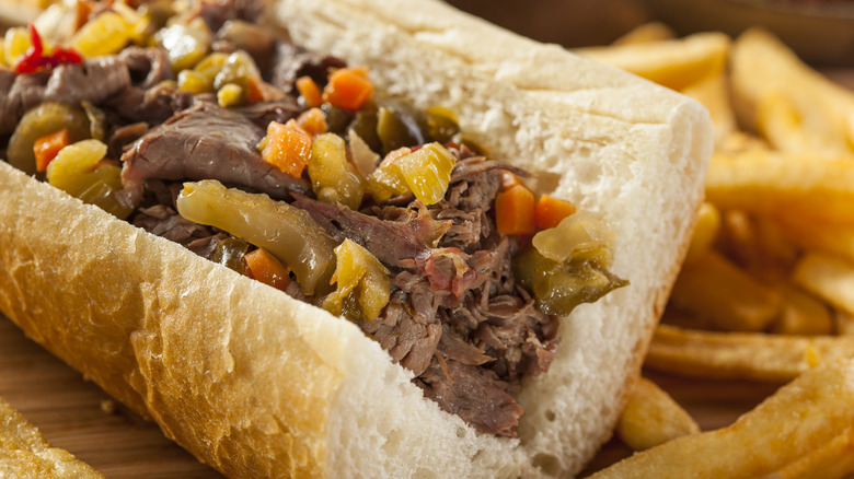 Italian beef sandwich with peppers