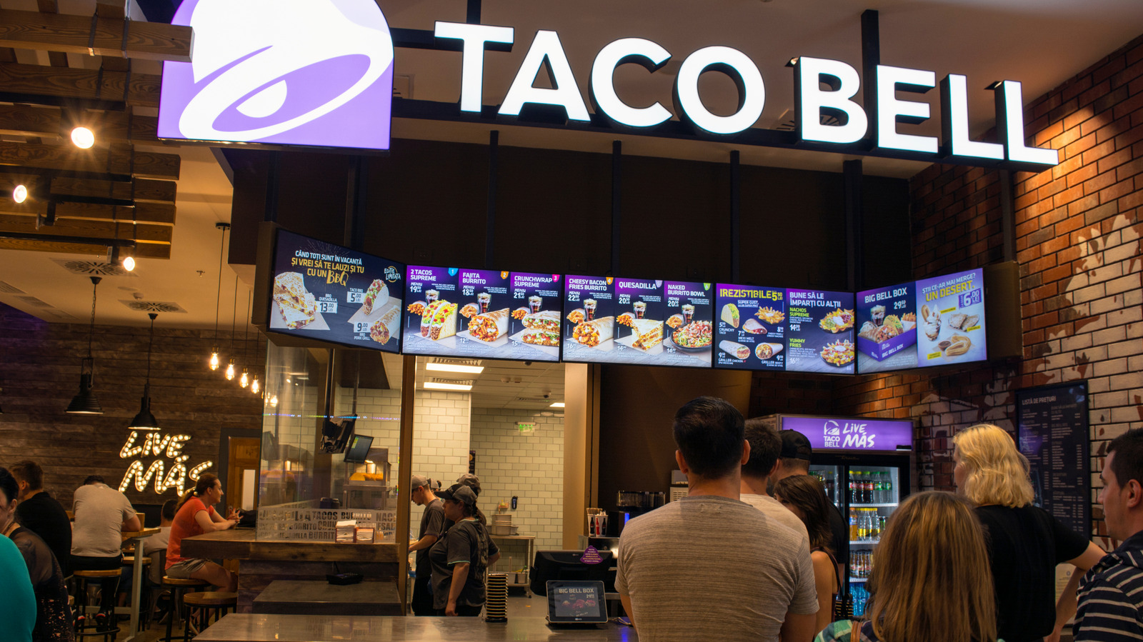12 Discontinued Taco Bell Items That Deserve A Revival
