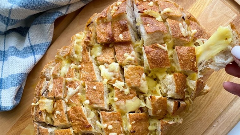 Close-up of French onion pull-apart bread