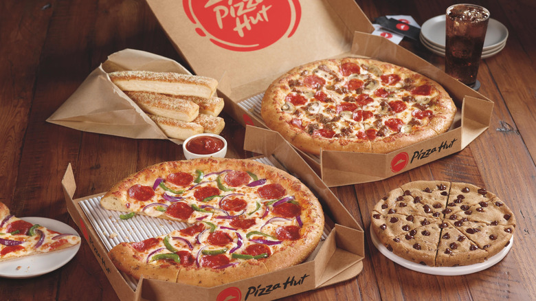 A product image of several Pizza Hut menu items