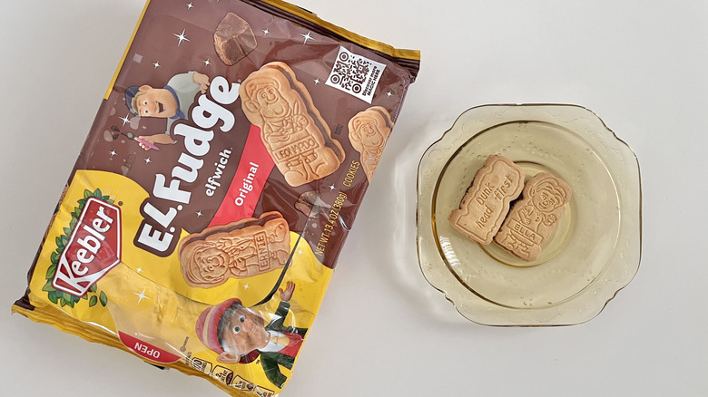 E.L. Fudge Elfwich Sandwich Cookies and package on a table