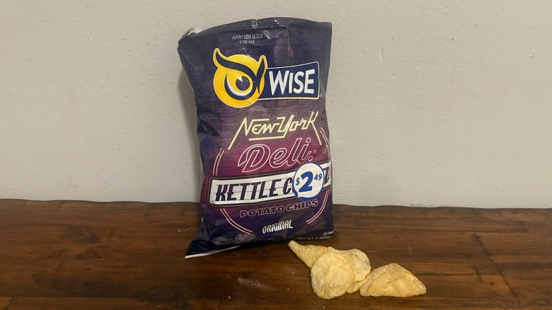 bag of Wise NY Deli kettle chips