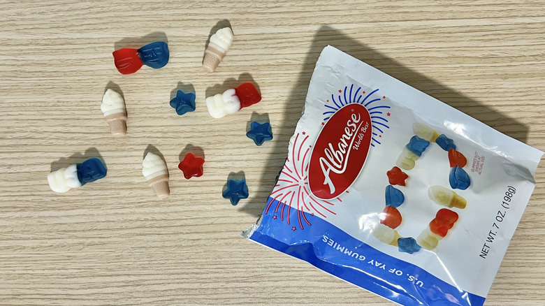 Albanese U.S. of Yay gummies coming out of bag.