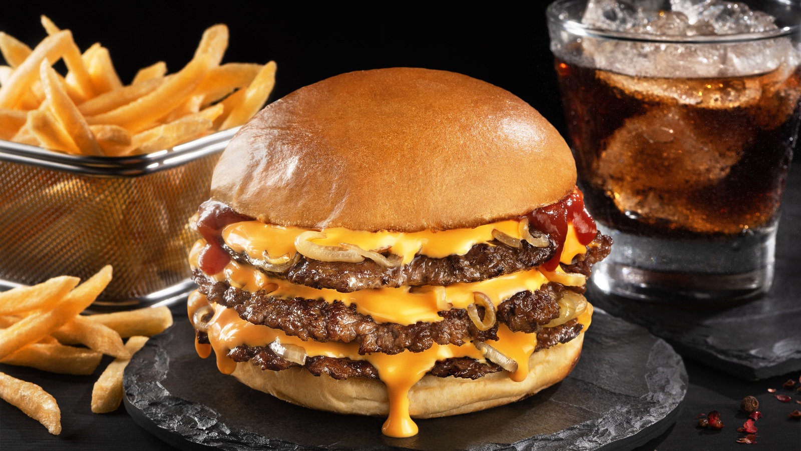 7 Restaurant Chains That Make the Best Smash Burgers