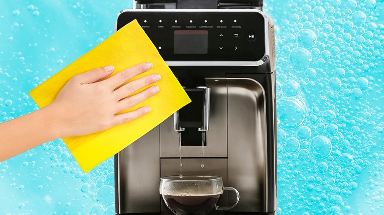 hand cleaning coffee maker