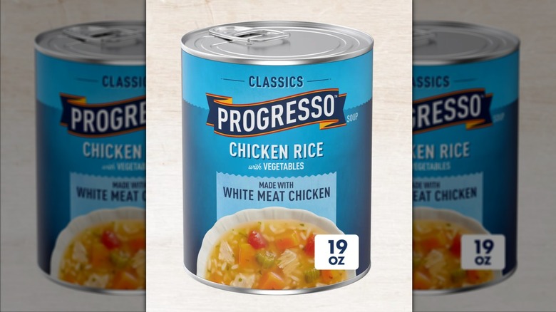 Can of Progresso Traditional Chicken Rice with Vegetables