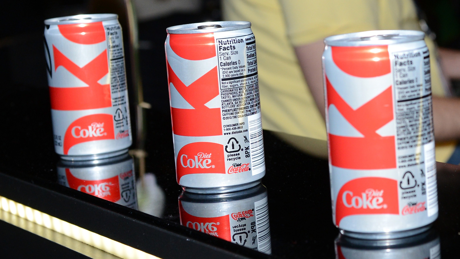 13 Best Drinks To Mix With Diet Coke For Cocktails & Mocktails