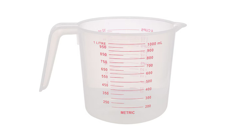 Large plastic measuring cup