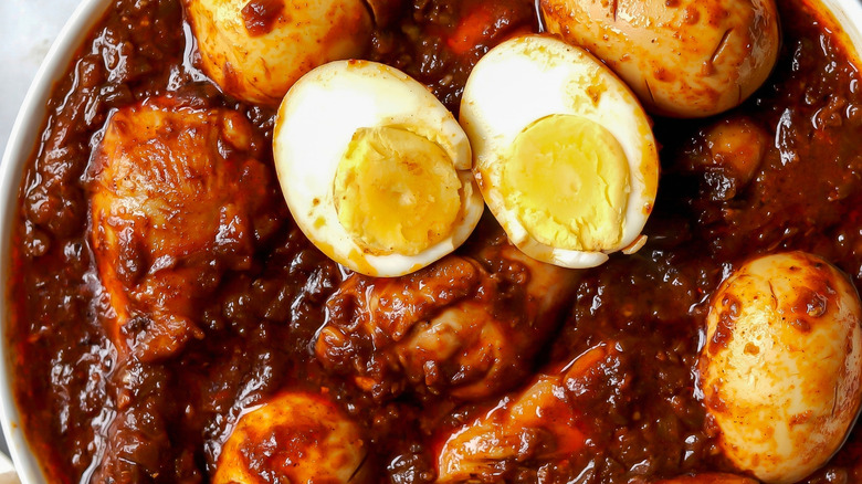 Doro wat chicken stew