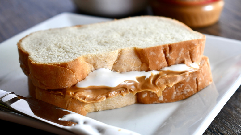 A Fluffernutter sandwich on a plate