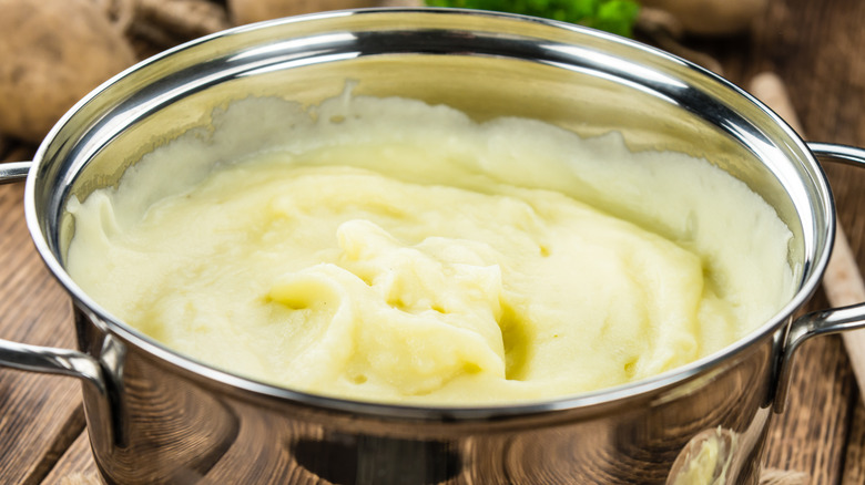 13 Methods Of Making Mashed Potatoes, Explained