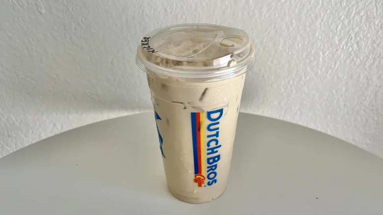 Medium sized Kicker in cup