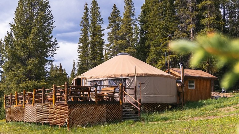 Exterior of Tennessee Pass Cookhouse