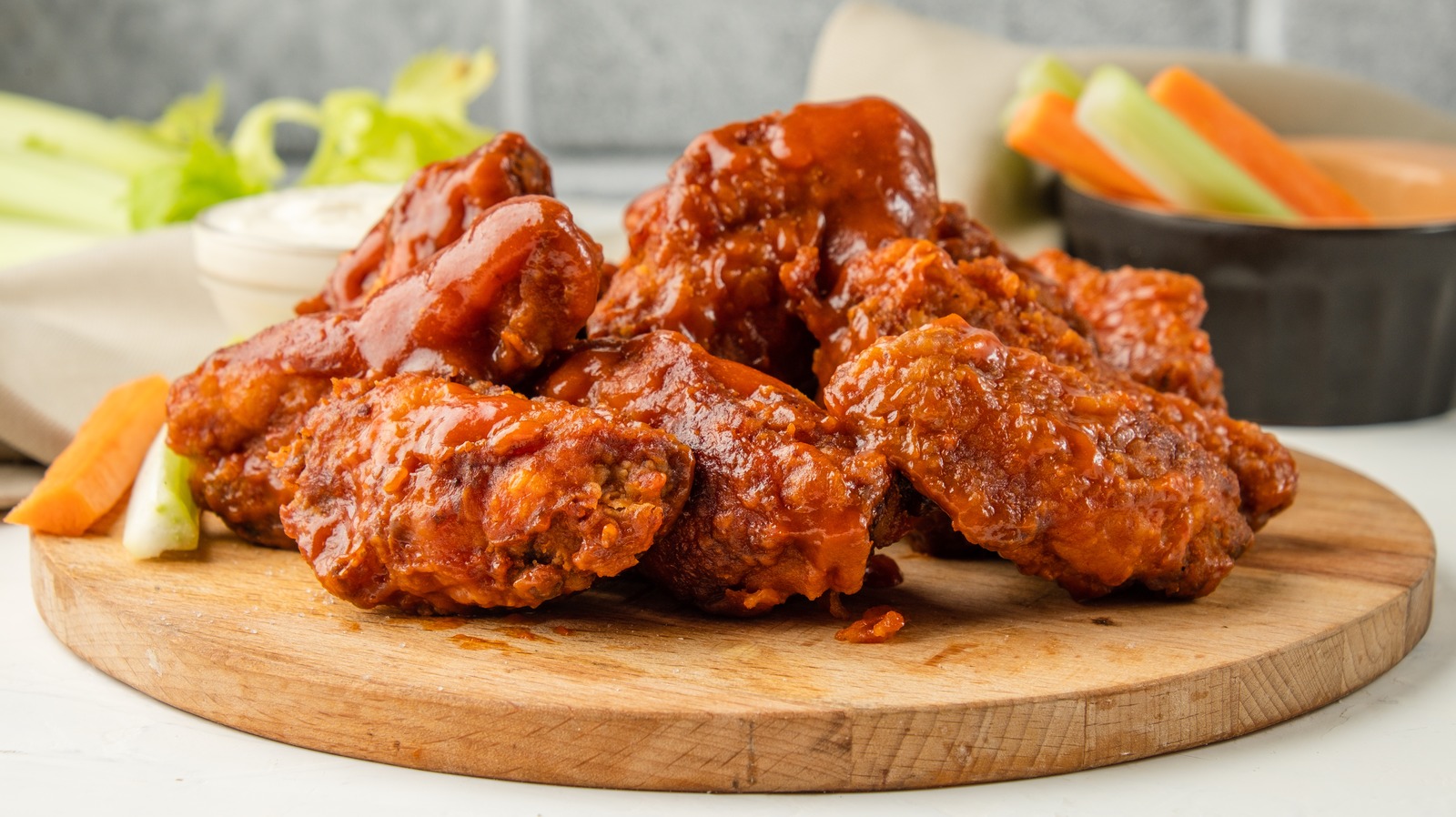 Buffalo Wild Wings's Delivery & Takeout Near You - DoorDash