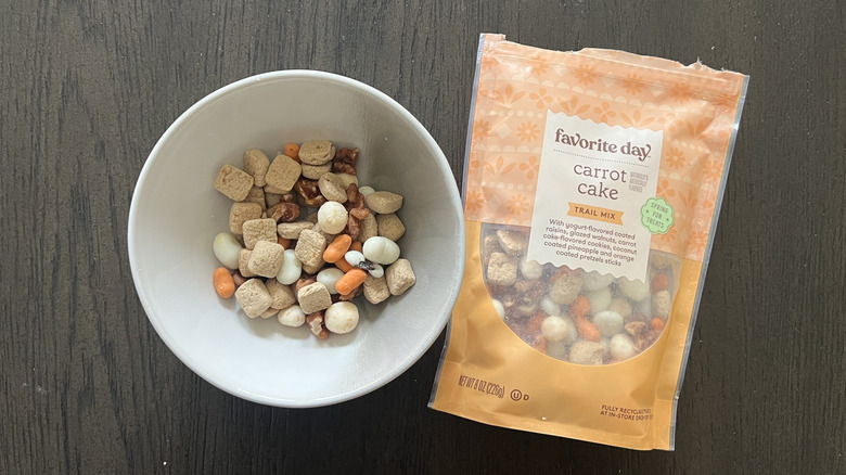 Favorite Day Carrot Cake Trail Mix in a bowl.