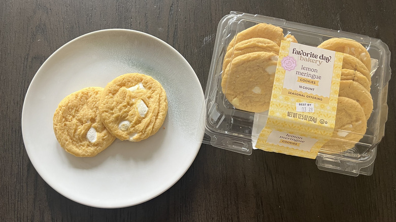 Favorite Day Bakery Lemon Meringue Cookies on a plate.