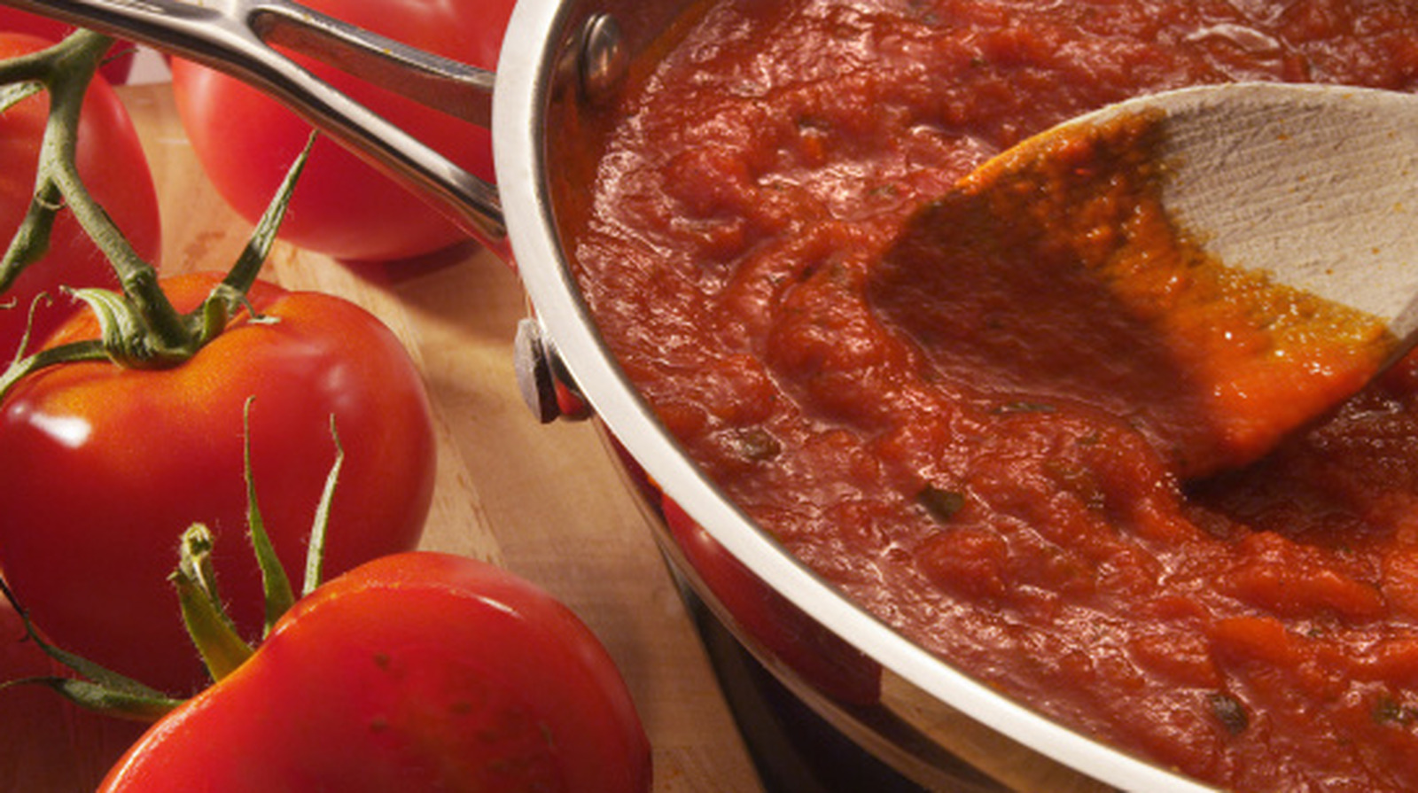 13 Tips To Make Pasta Sauce Burst With Flavor, According To Reddit