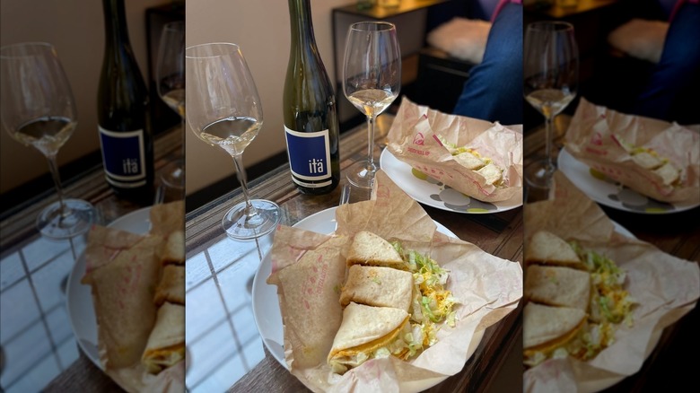 bottle and glasses of white wine
