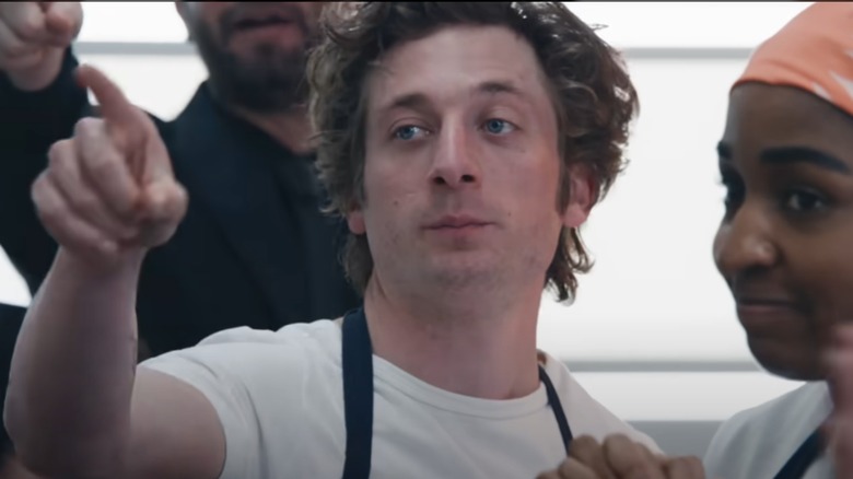 Carmi pointing in Season 4 of The Bear