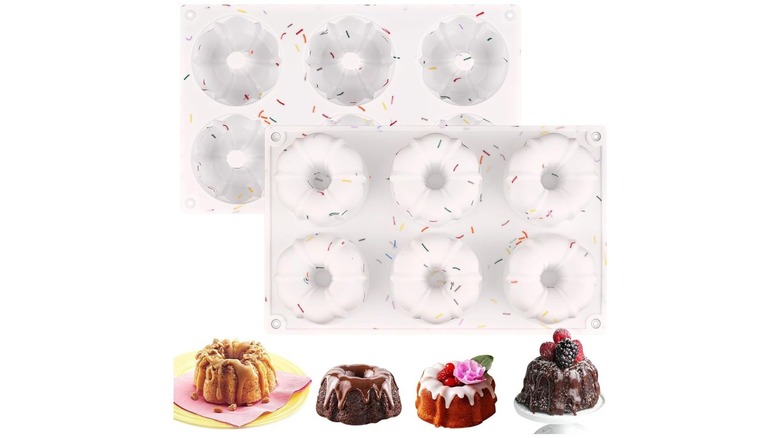 mini fluted cake pans