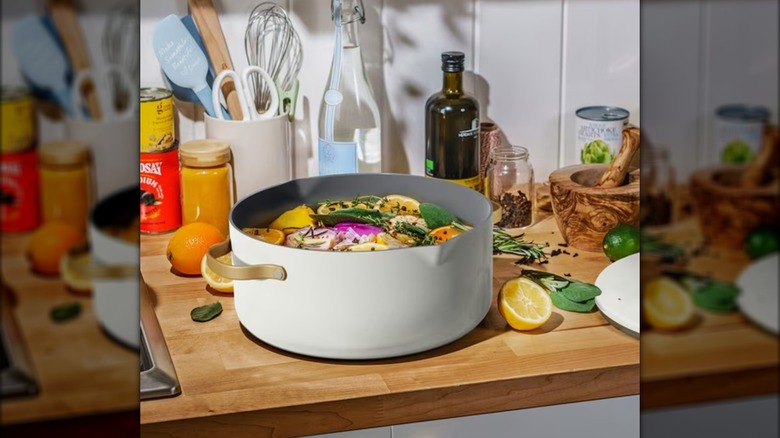 Beautiul 8-quart stock pot on a kitchen counter.