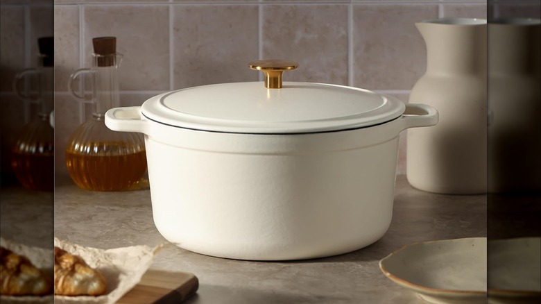 Carote Dutch oven on a kitchen counter.
