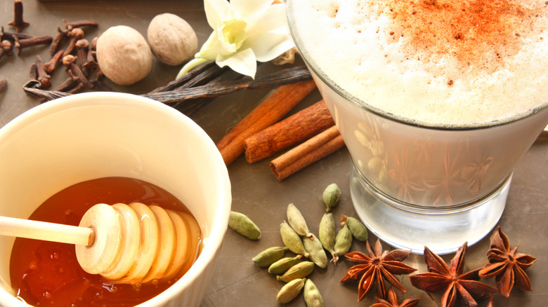 chai drink served with honey