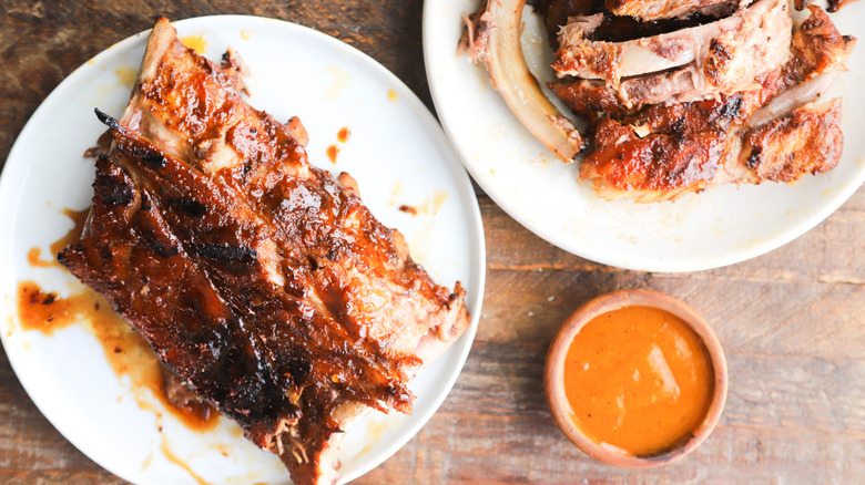 Rack of ribs on plate