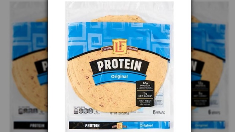 close up of Aldi L'oven Fresh protein wraps