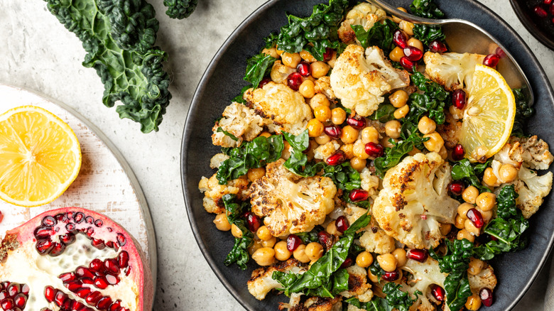 Roasted cauliflower with lemon