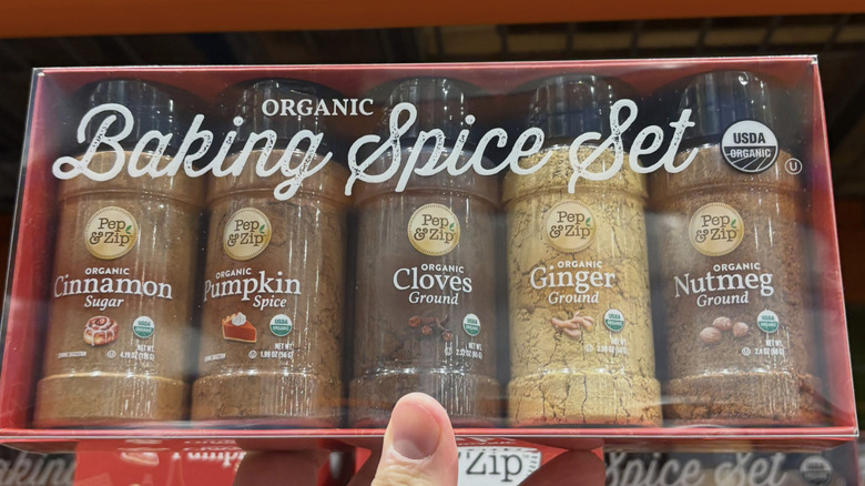Customer holding Pep & Zip's Organic Baking Spice Set