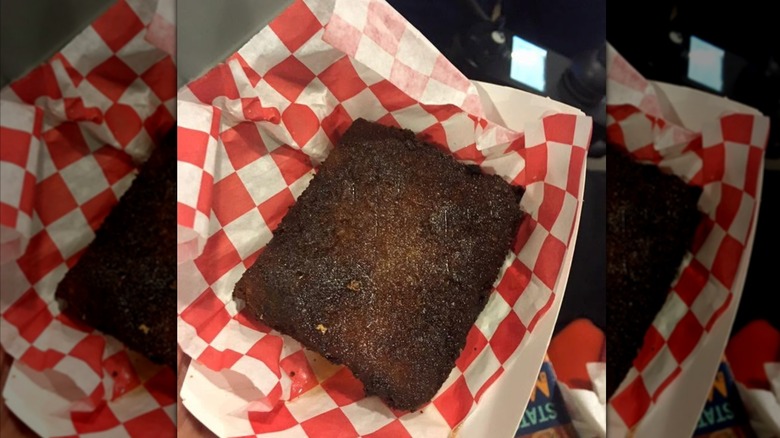 Deep-fried sweet tea on red checked packaging, mirrored image
