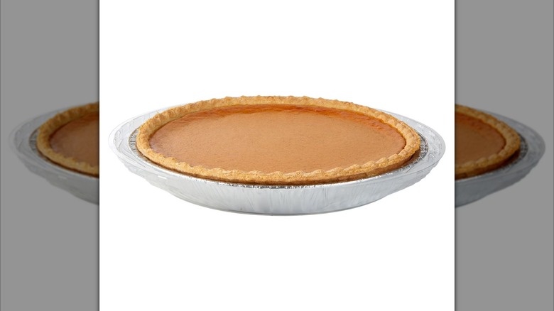Sam's Club Member's Mark Pumpkin Pie in silver dish