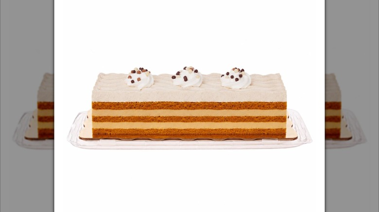 Member's Mark Pumpkin Spice Latte Bar Cake on plastic tray