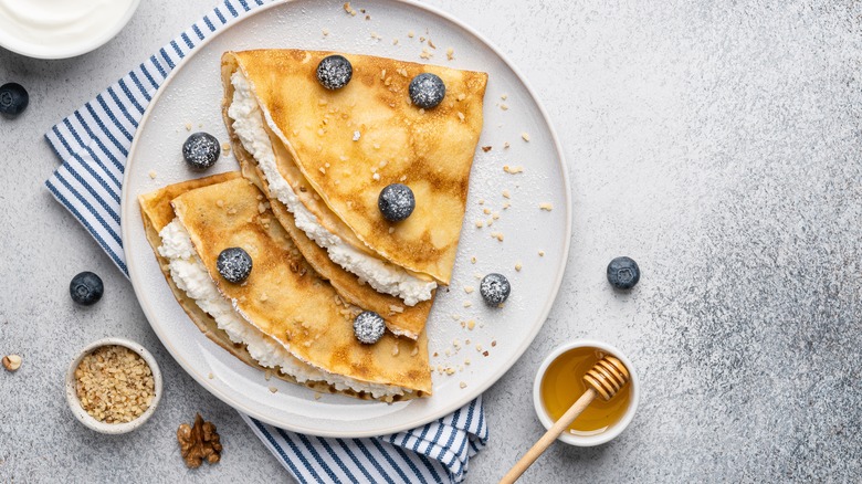 Crepes with ricotta and blueberries
