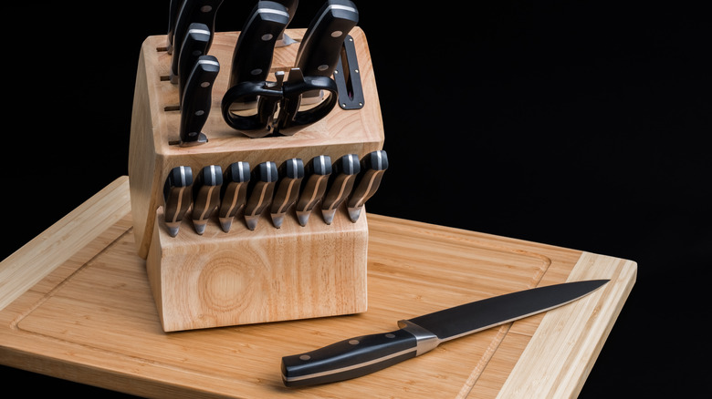 unbranded knife block on cutting board