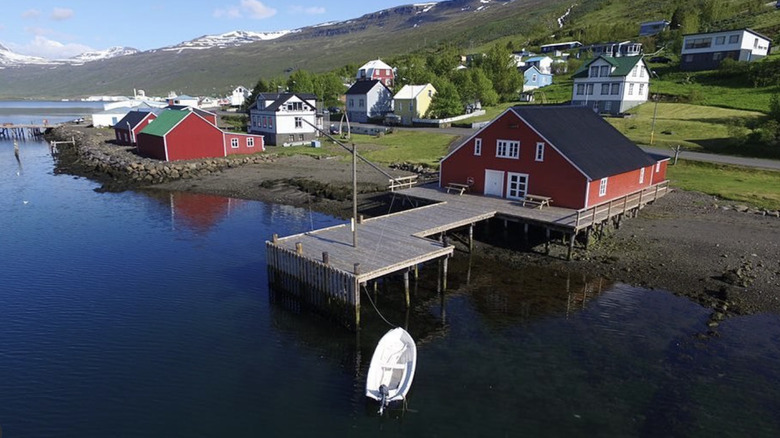 Randulffssjóhús in Eskifjörður