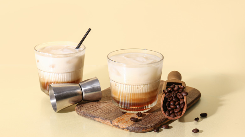 White Russian cocktails with coffee bean decor