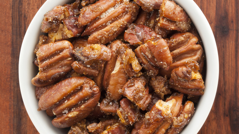 Candied pecans in bowl