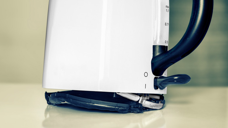 base of broken kettle