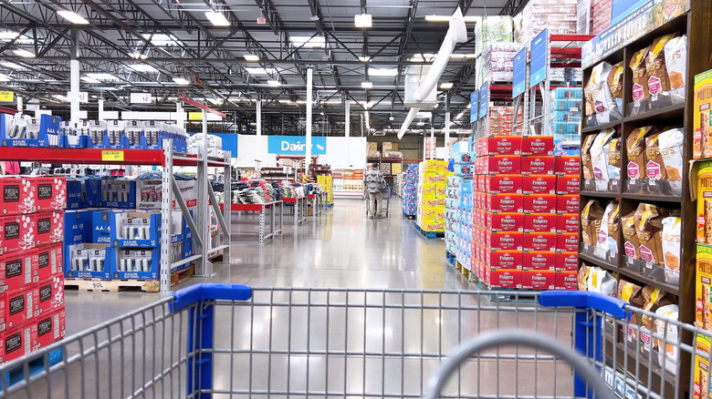 The view from a shopping cart unveils expansive aisles and bulk products at Sams Club