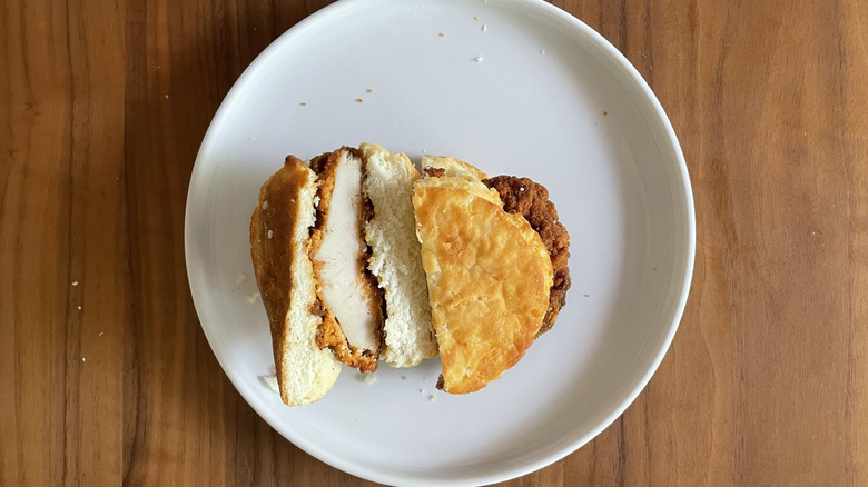 Spicy chicken biscuit in a plate