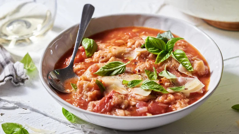 white bowl of Tuscan Pappa Al Pomodoro