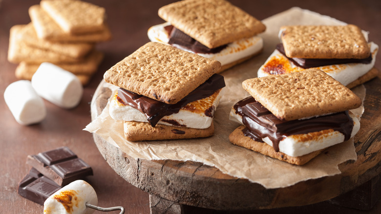 Wooden platter of s'mores